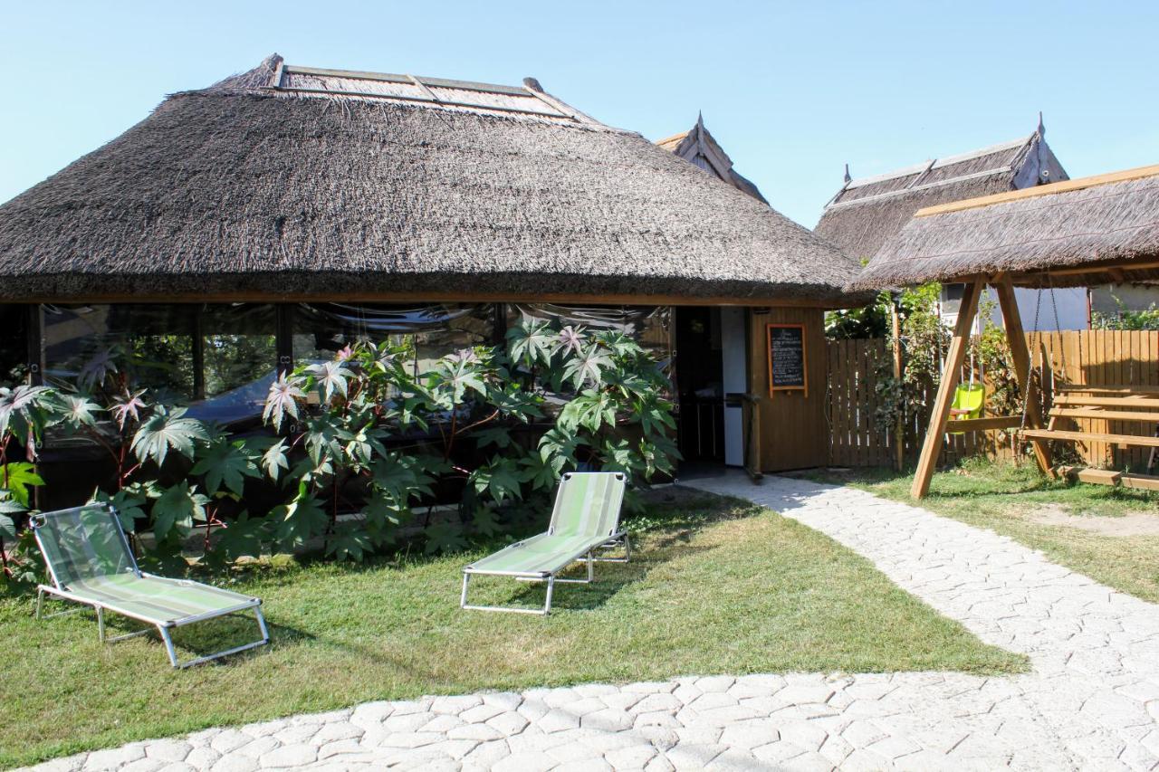 Cerdacul Cu Stuf Hotel Sfantu Gheorghe  Ngoại thất bức ảnh