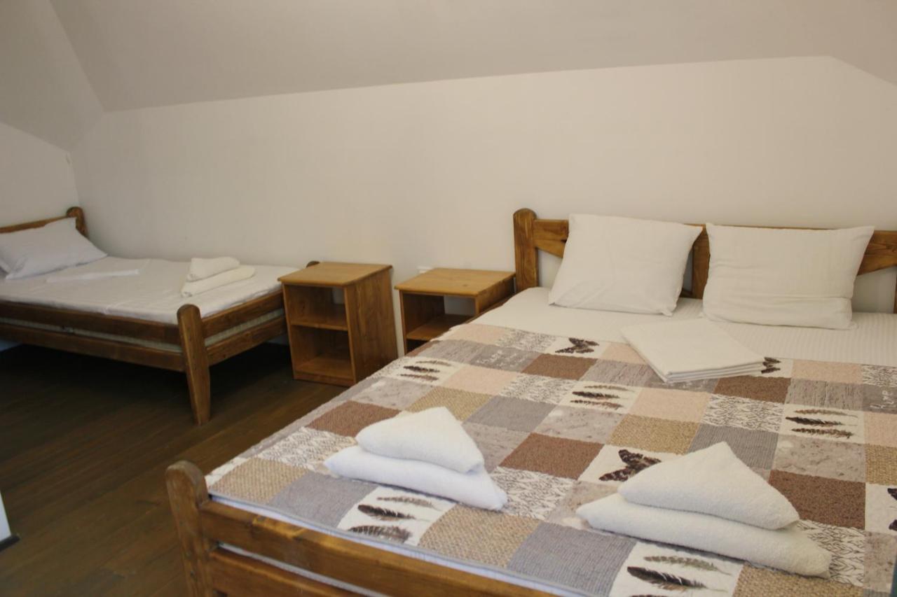 Cerdacul Cu Stuf Hotel Sfantu Gheorghe  Ngoại thất bức ảnh